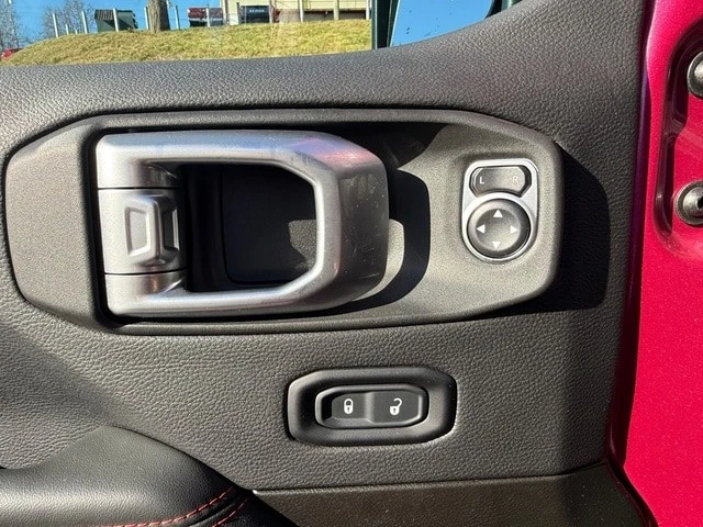 2024 Jeep JL Wrangler - Image 12 of 12