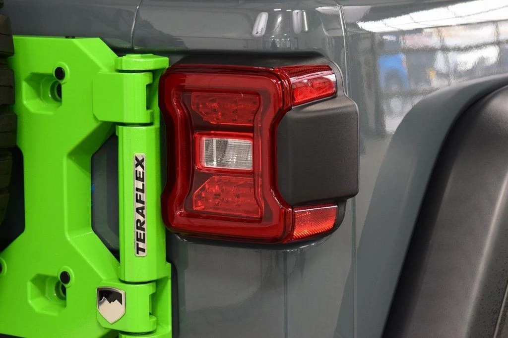 2024 Jeep JL Wrangler Rubicon 392 - Image 18 of 31