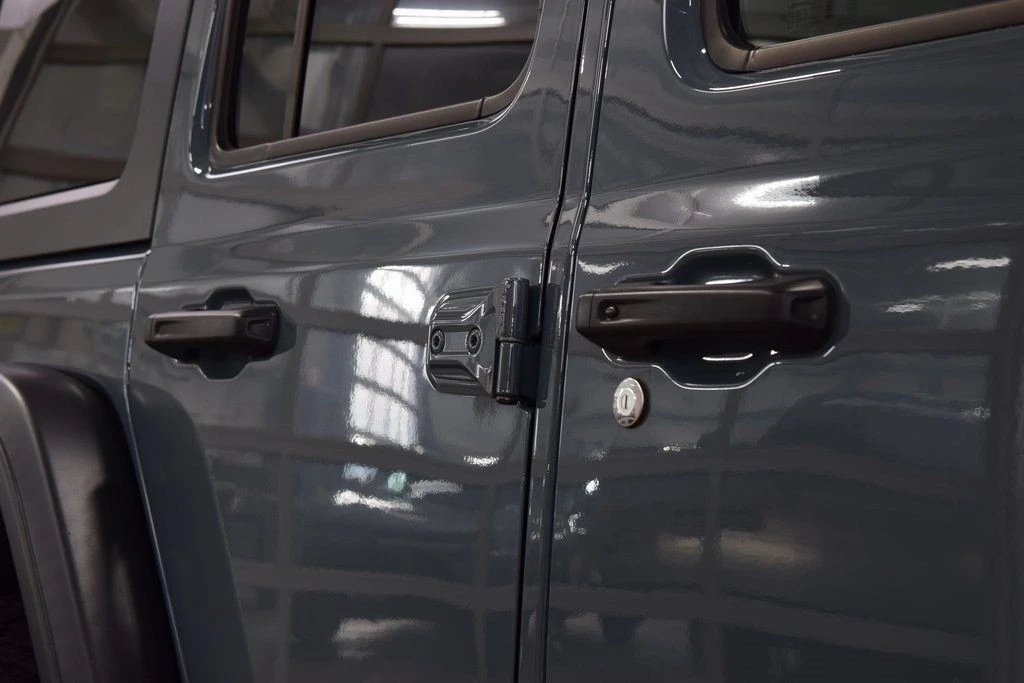 2024 Jeep JL Wrangler Rubicon 392 - Image 17 of 31