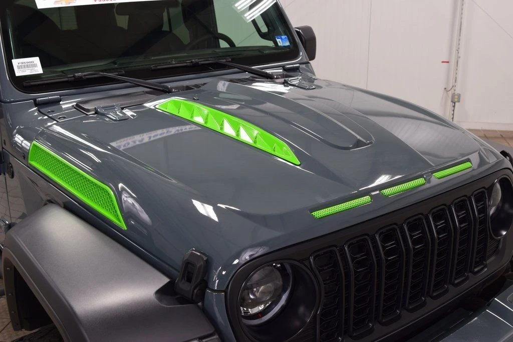 2024 Jeep JL Wrangler Rubicon 392 - Image 13 of 31