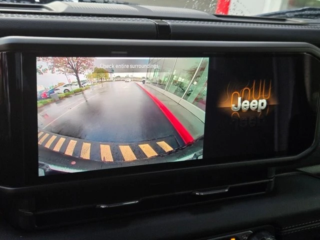 2024 Jeep JL Wrangler - Image 14 of 21