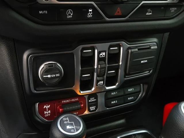 2024 Jeep JL Wrangler - Image 18 of 21