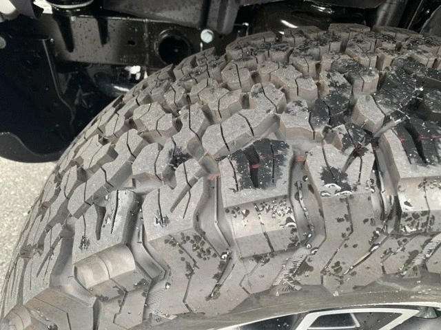 2024 Jeep JL Wrangler - Image 12 of 21