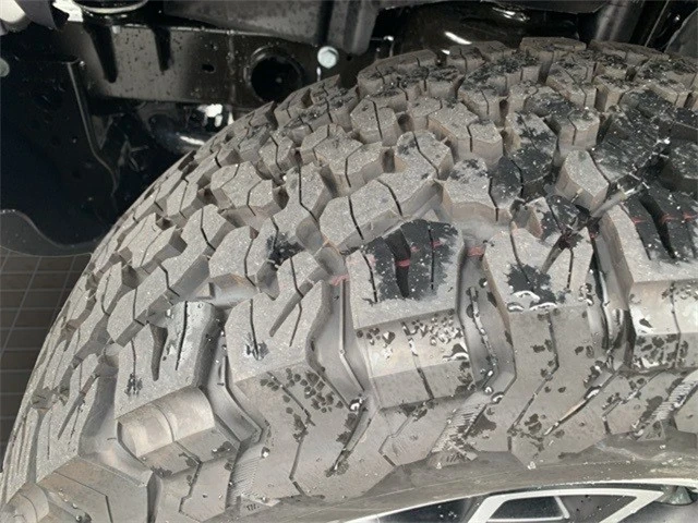 2024 Jeep JL Wrangler - Image 12 of 21