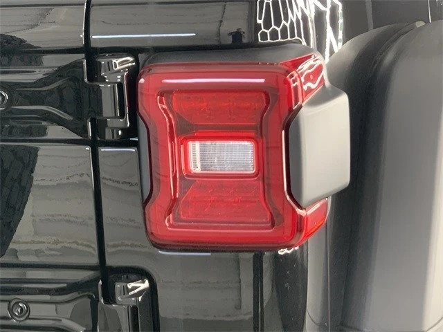 2024 Jeep JL Wrangler - Image 14 of 21