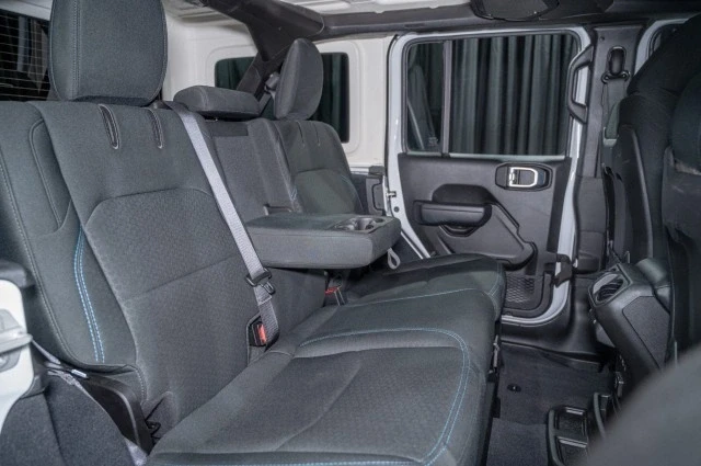 2024 Jeep JL Wrangler - Image 13 of 21