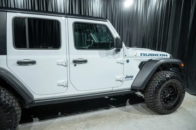 2024 Jeep JL Wrangler - Image 4 of 12