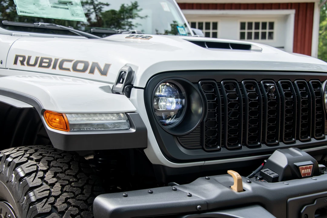 2024 Jeep JL Wrangler - Image 10 of 31