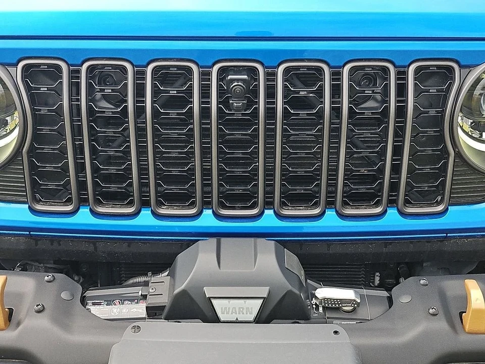 2024 Jeep JL Wrangler - Image 20 of 21