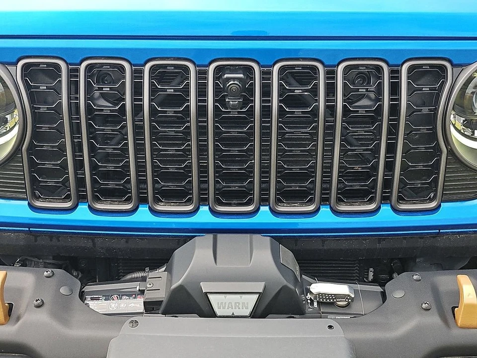 2024 Jeep JL Wrangler - Image 20 of 21