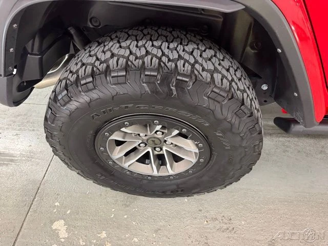 2024 Jeep JL Wrangler - Image 5 of 16