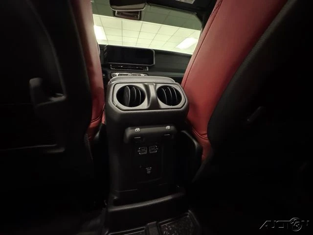2024 Jeep JL Wrangler - Image 10 of 16