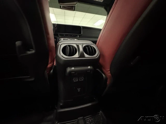 2024 Jeep JL Wrangler - Image 8 of 14