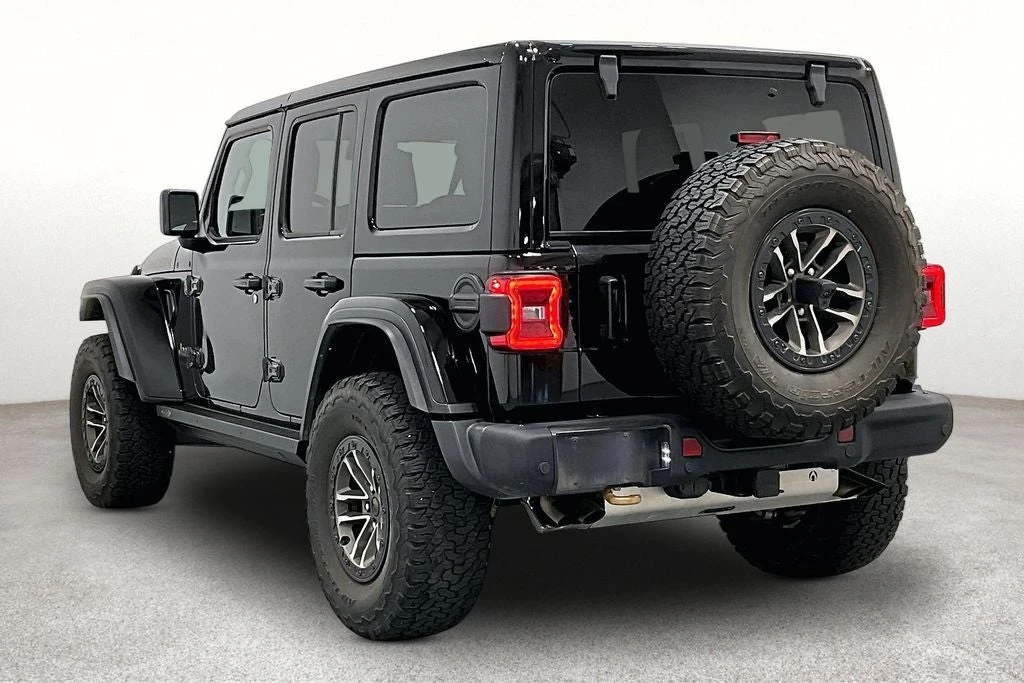 2024 Jeep JL Wrangler - Image 14 of 31