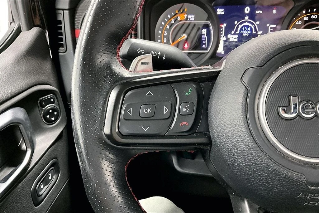 2024 Jeep JL Wrangler - Image 23 of 31