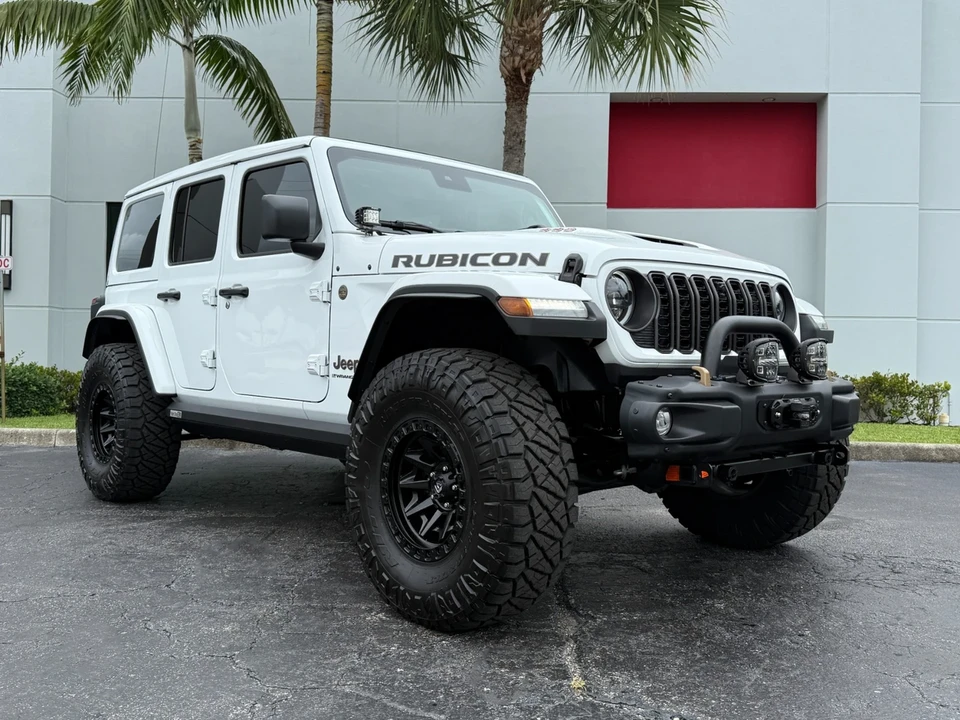 2024 Jeep JL Wrangler - Image 4 of 21