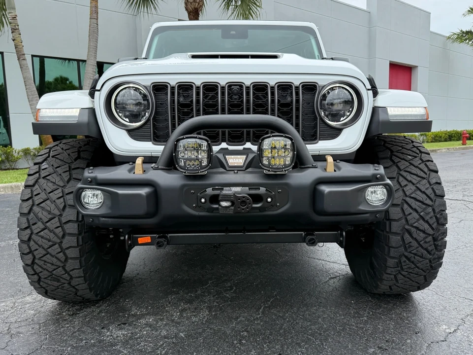 2024 Jeep JL Wrangler - Image 5 of 21