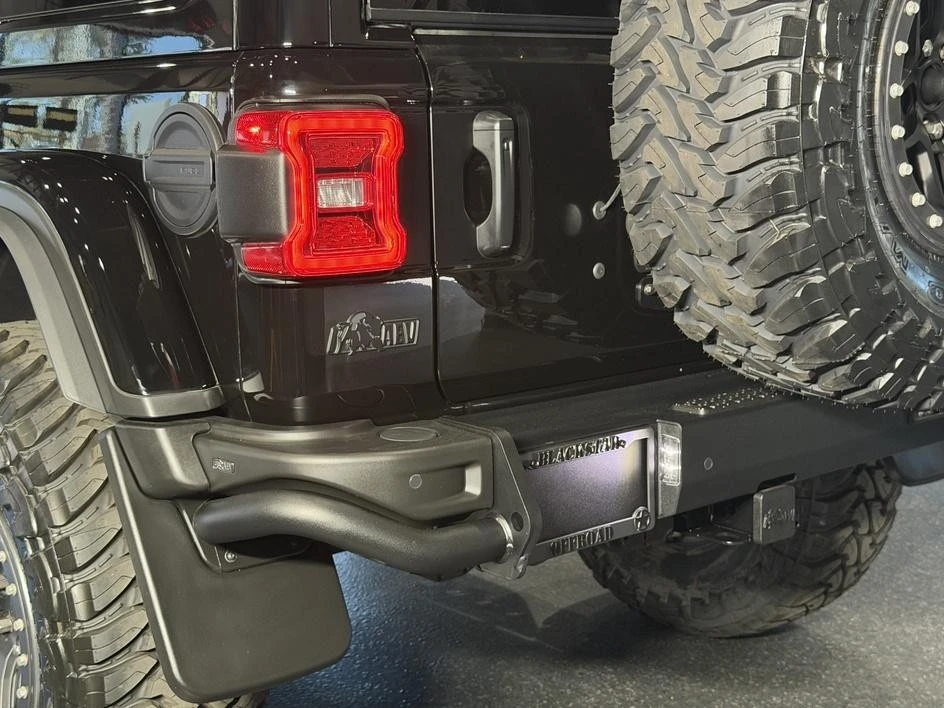 2024 Jeep JL Wrangler Rubicon 392 - Image 18 of 31