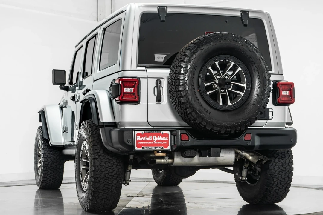 2024 Jeep JL Wrangler - Image 7 of 21