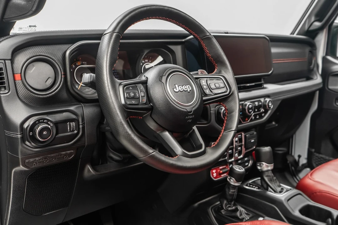 2024 Jeep JL Wrangler - Image 13 of 21