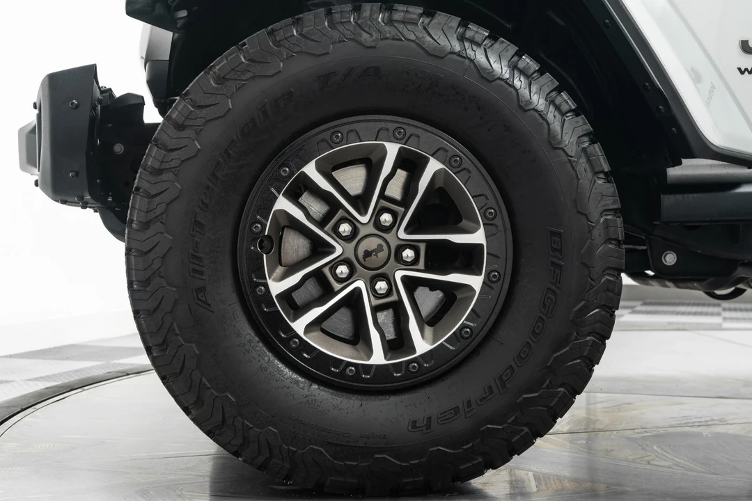 2024 Jeep JL Wrangler - Image 10 of 21