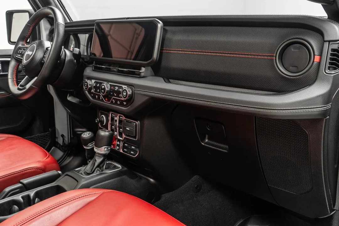 2024 Jeep JL Wrangler - Image 14 of 21