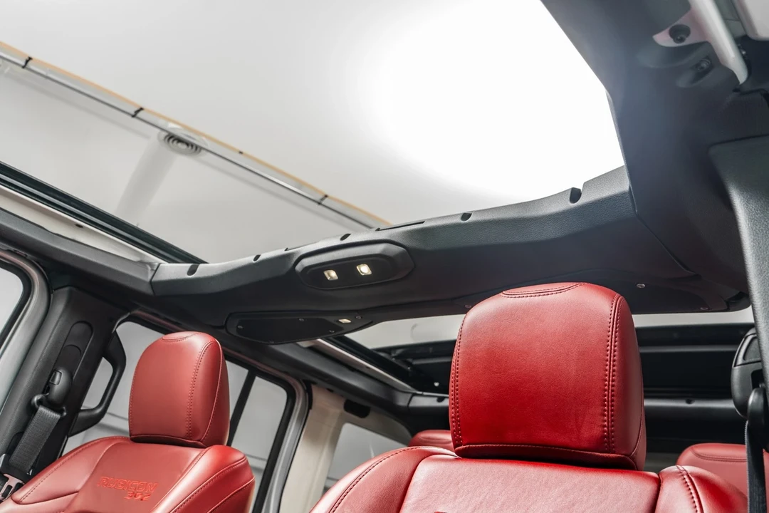 2024 Jeep JL Wrangler - Image 18 of 21