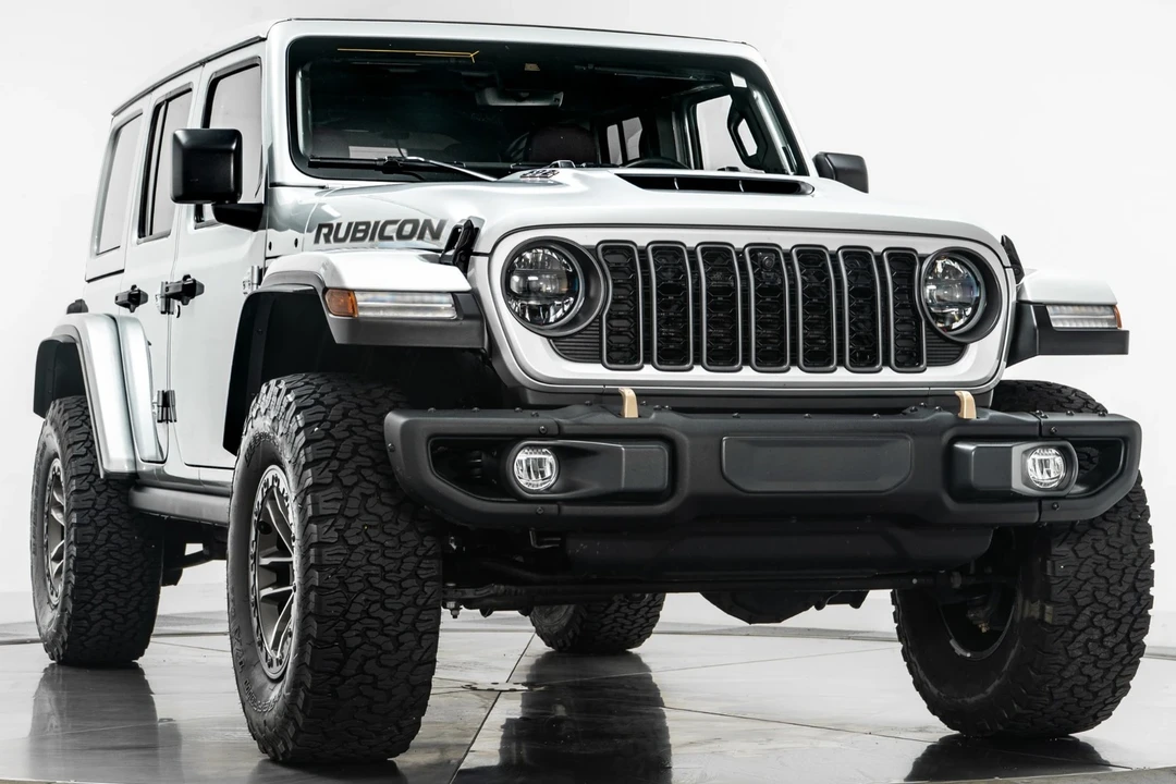 2024 Jeep JL Wrangler - Image 3 of 21