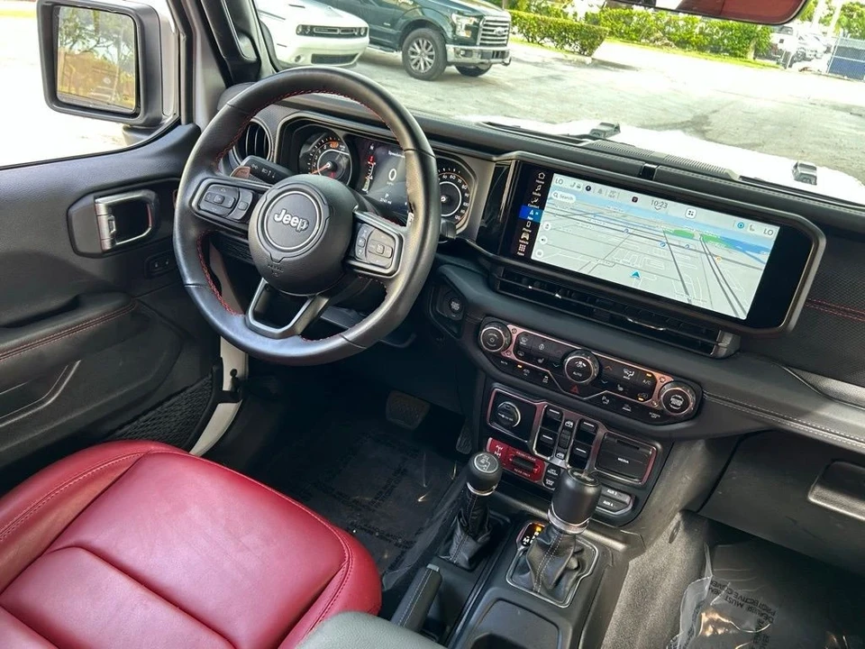 2024 Jeep JL Wrangler - Image 9 of 12