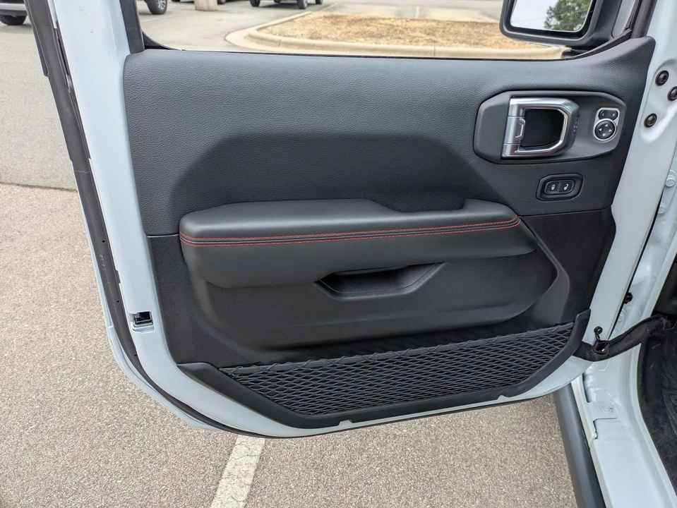 2024 Jeep JL Wrangler - Image 16 of 21