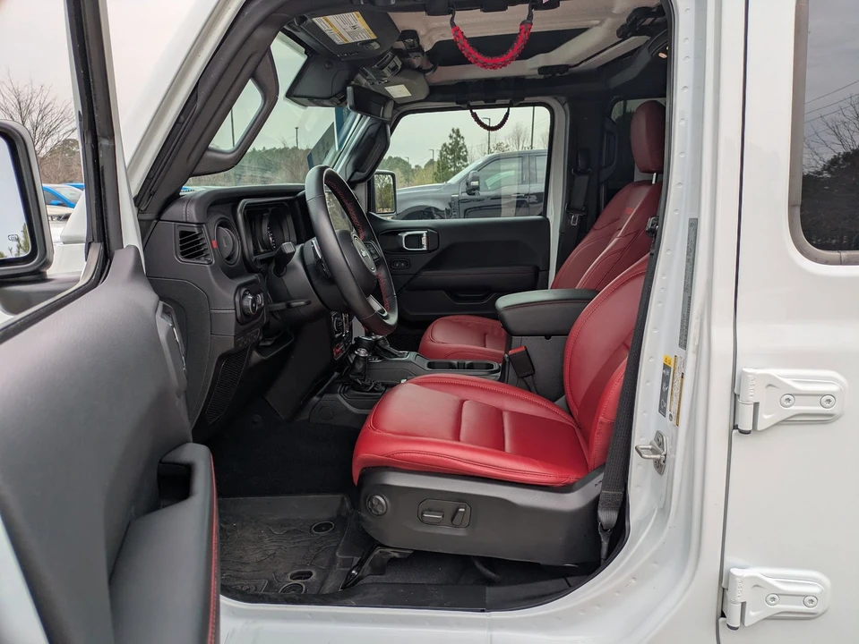 2024 Jeep JL Wrangler - Image 13 of 21