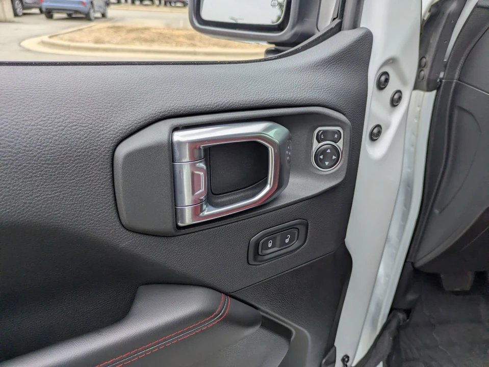 2024 Jeep JL Wrangler - Image 17 of 21