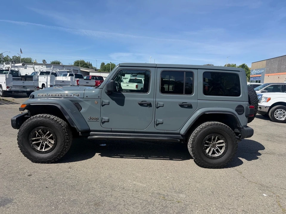 2024 Jeep JL Wrangler - Image 2 of 23