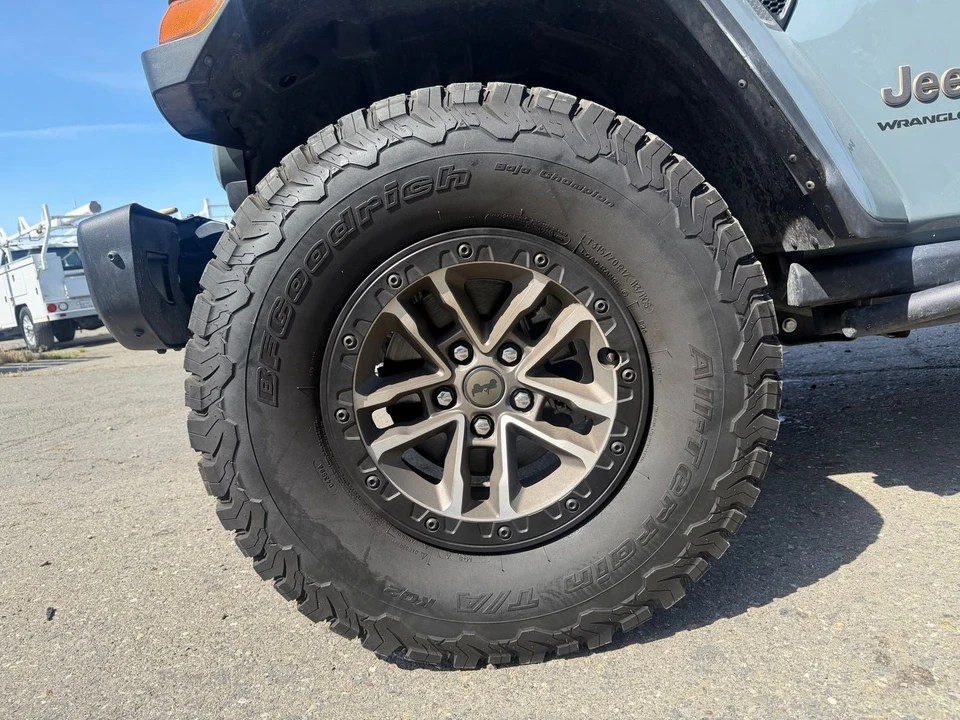 2024 Jeep JL Wrangler - Image 9 of 23