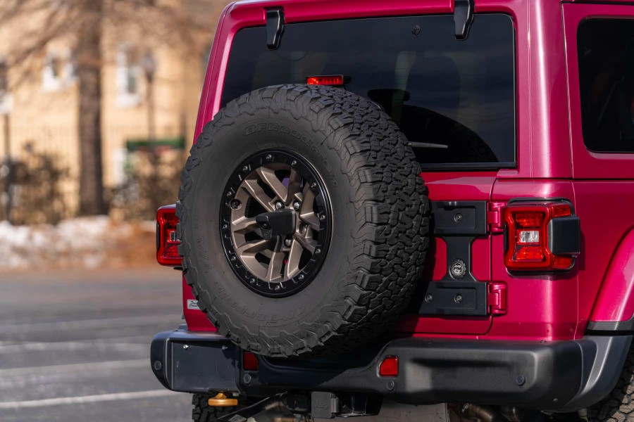 2024 Jeep JL Wrangler - Image 10 of 26
