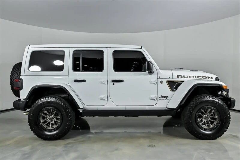 2024 Jeep JL Wrangler - Image 14 of 21