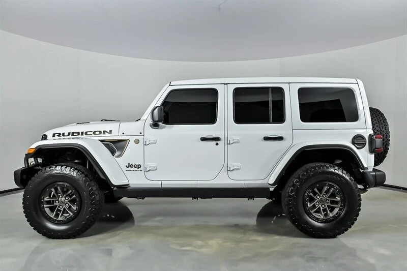 2024 Jeep JL Wrangler - Image 8 of 21