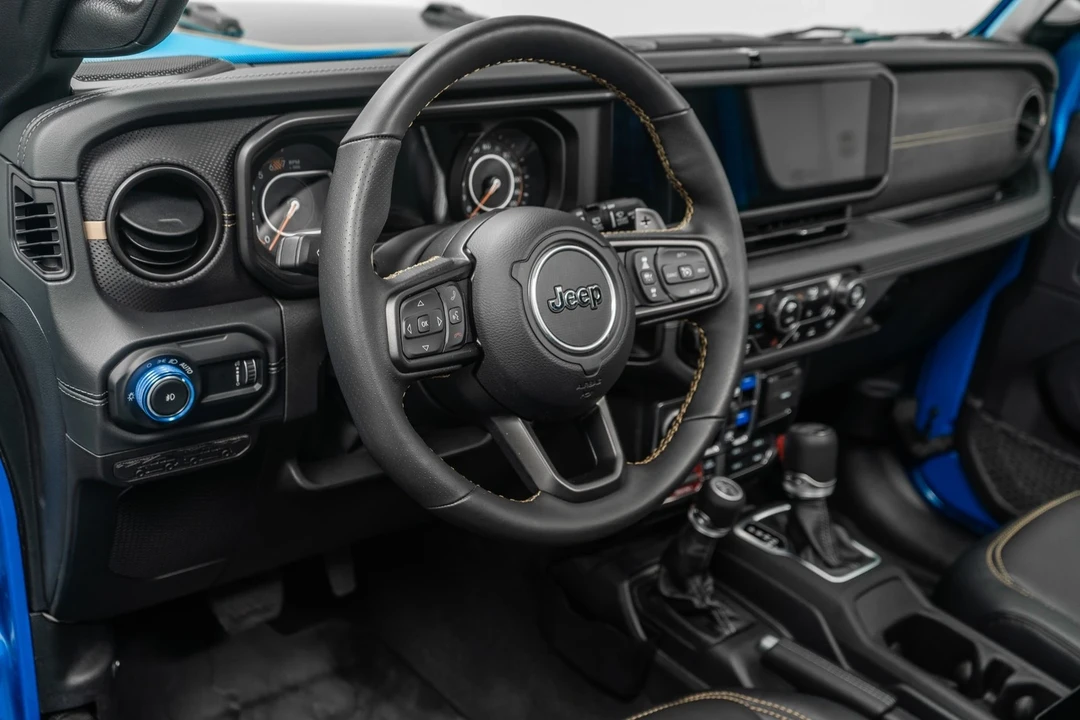 2024 Jeep JL Wrangler - Image 13 of 21