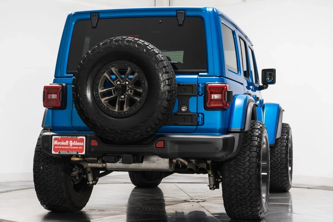 2024 Jeep JL Wrangler - Image 9 of 12