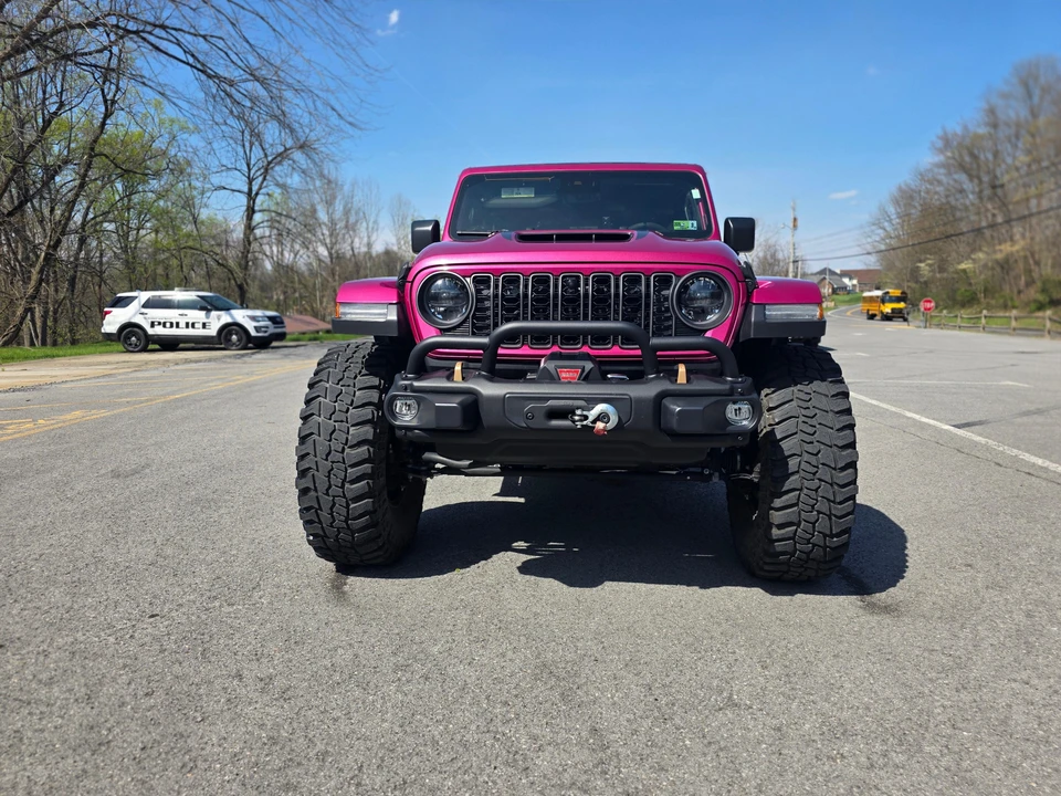 2024 Jeep JL Wrangler - Image 12 of 31