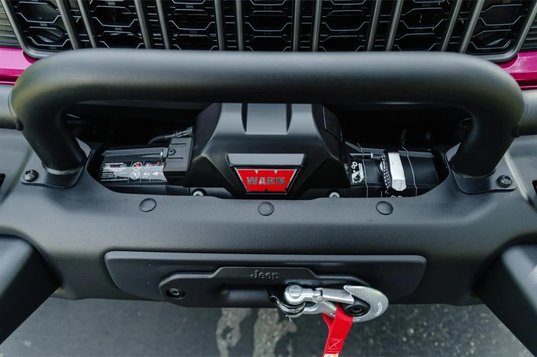 2024 Jeep JL Wrangler - Image 16 of 31