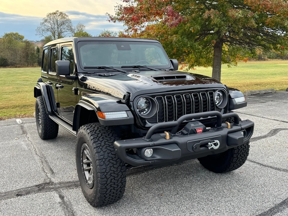 2024 Jeep JL Wrangler - Image 17 of 31
