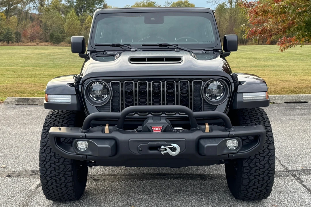 2024 Jeep JL Wrangler - Image 2 of 31