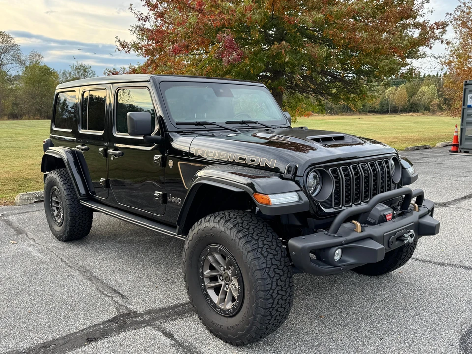 2024 Jeep JL Wrangler - Image 16 of 31