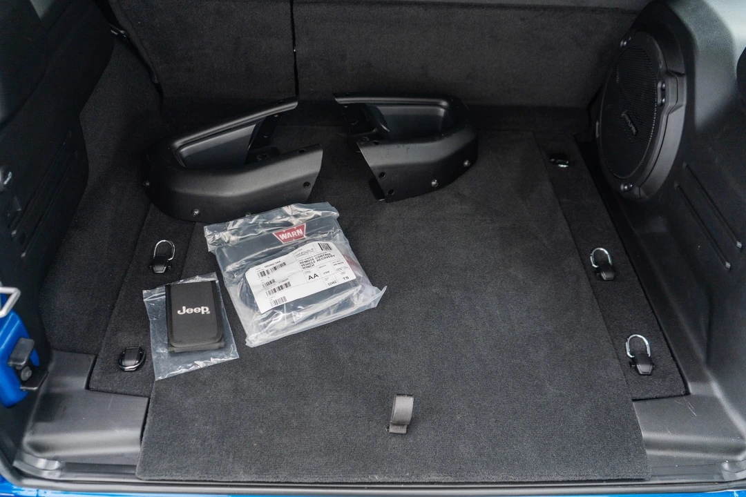 2024 Jeep JL Wrangler - Image 20 of 21
