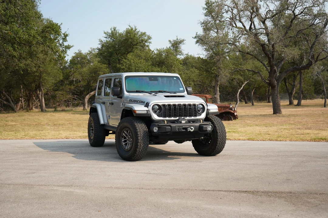 2024 Jeep JL Wrangler Rubicon 392 - Image 10 of 31