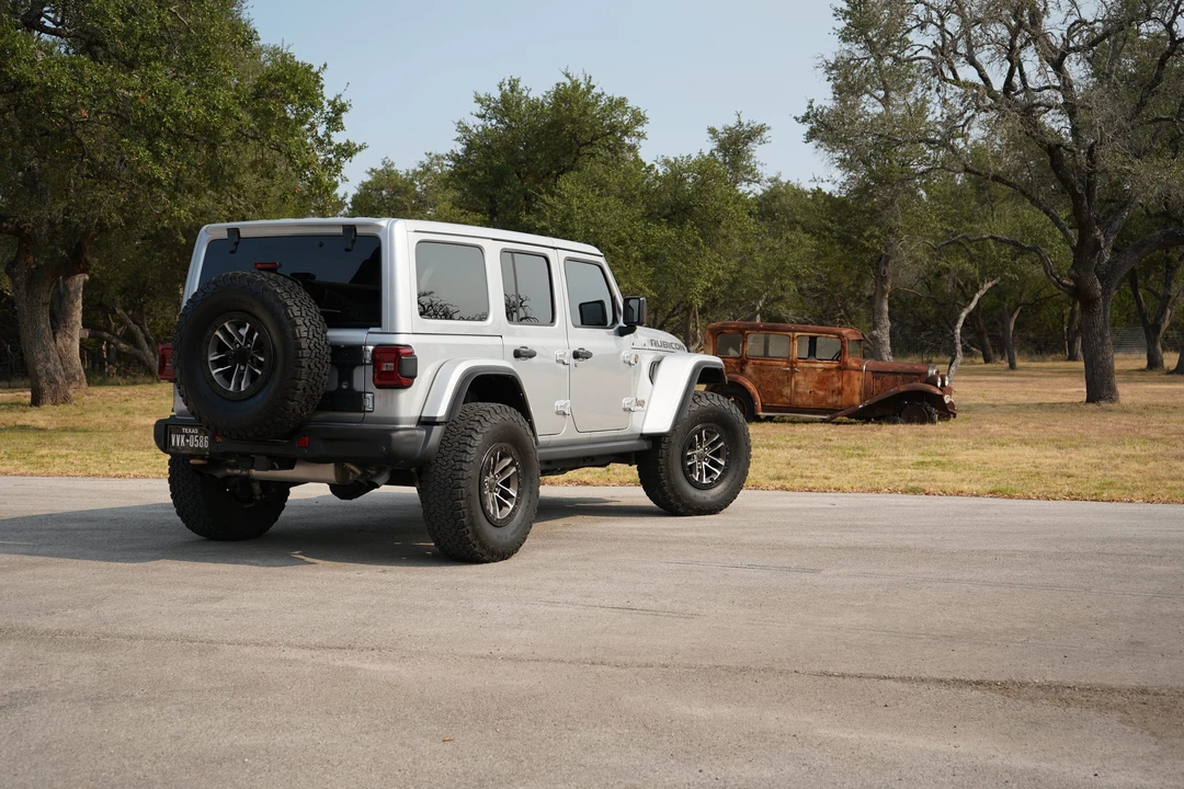 2024 Jeep JL Wrangler Rubicon 392 - Image 7 of 31