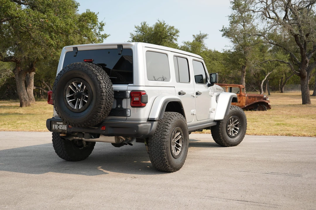 2024 Jeep JL Wrangler Rubicon 392 - Image 8 of 31