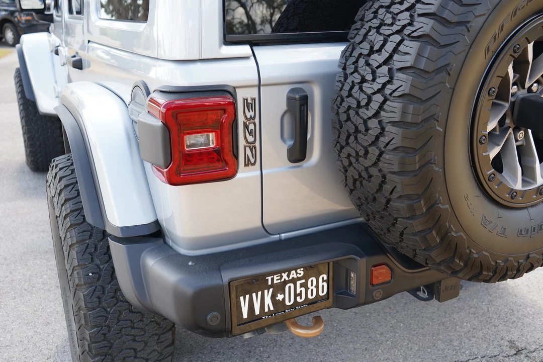 2024 Jeep JL Wrangler Rubicon 392 - Image 21 of 31