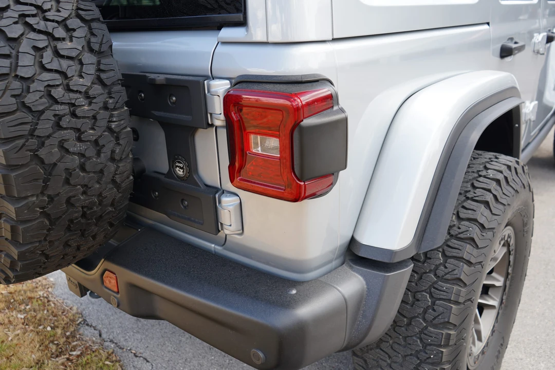 2024 Jeep JL Wrangler Rubicon 392 - Image 22 of 31